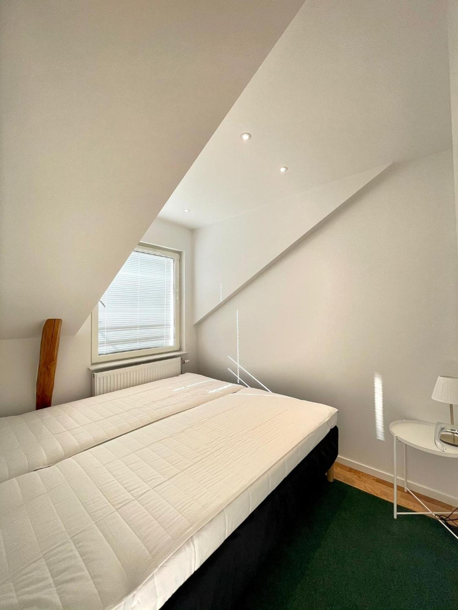 Home Inn Rsg19 Стокгольм Экстерьер фото