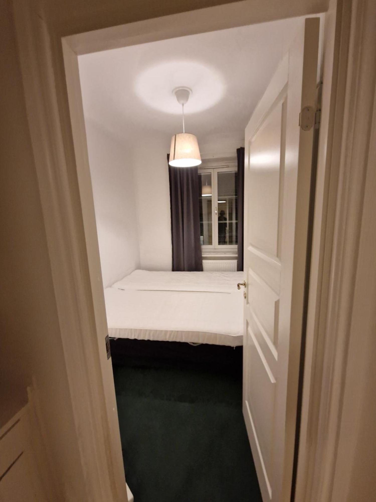 Home Inn Rsg19 Стокгольм Экстерьер фото